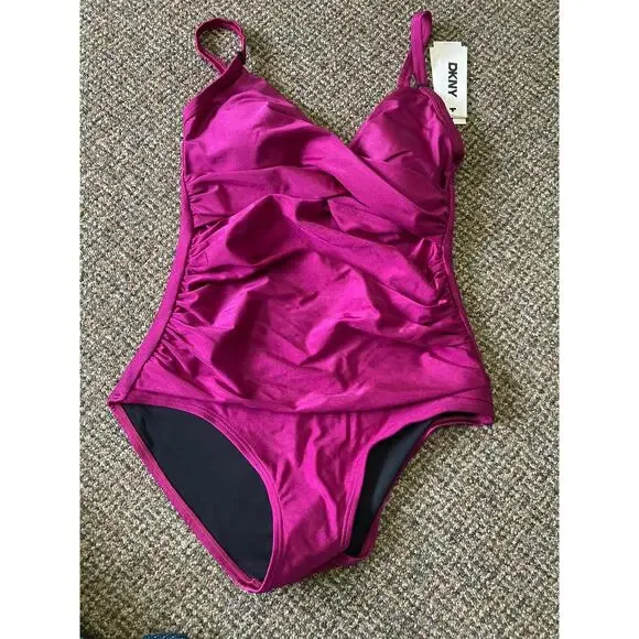 DKNY One Piece Womens Size Medium Swimsuit Padded Pink New With Tags - Picture 2 of 13